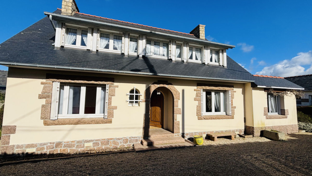PERROS-GUIREC : Commerce à pied Maison Vente