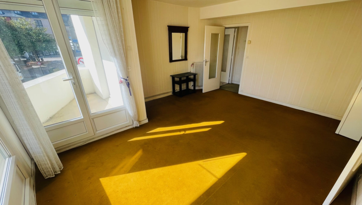 PERROS GUIREC - Appartement aux beaux volumes - Centre Ville Appartement Vente