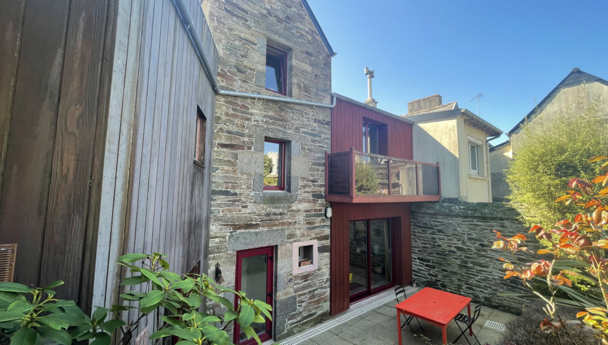 LANNION : Maison 3 chambres avec jardin centre ville Maison Vente