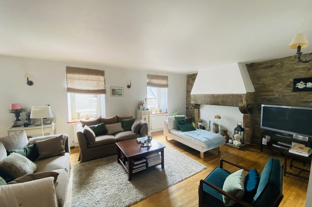 LANNION CENTRE VILLE : Grande maison familiale avec 5 chambres - jardin Maison Vente