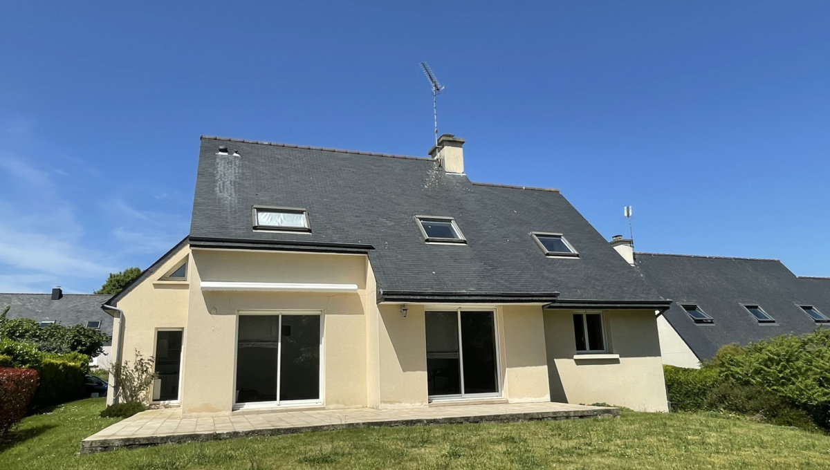 LANNION : Belle maison 4 chambres dans quartier calme Maison Vente