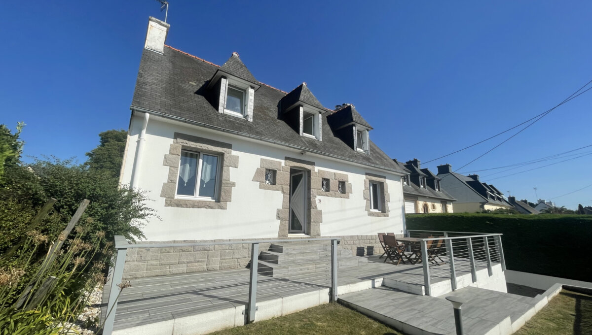 ST QUAY PERROS : Maison avec jardin - 3 chambres Maison Vente