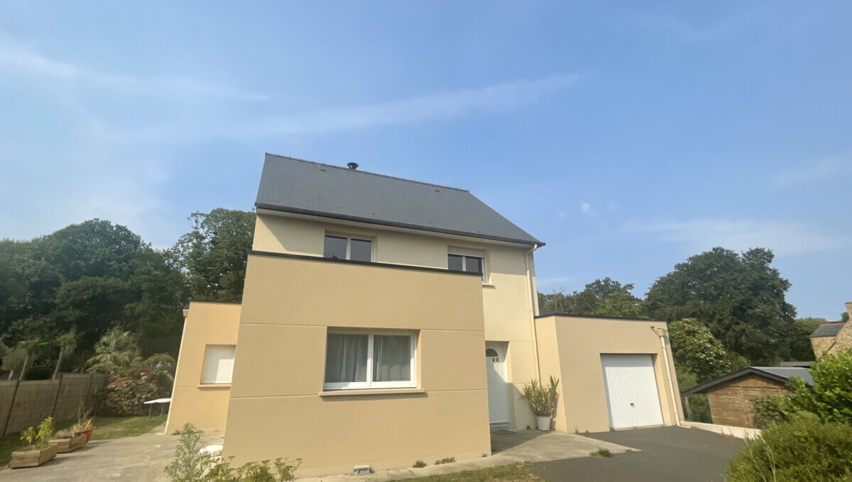 LANNION : Maison familiale avec grand jardin Maison Vente